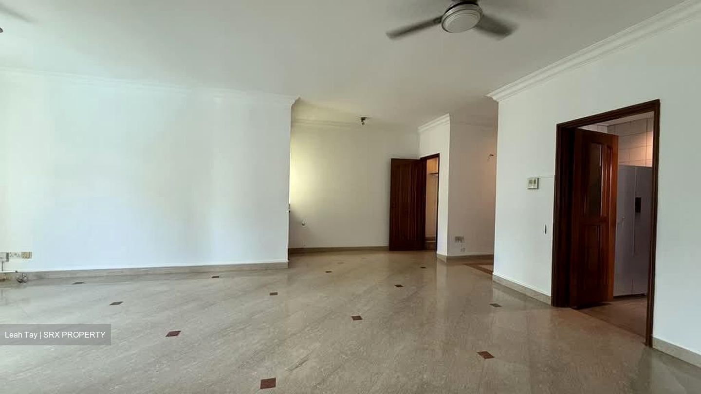 Spring Grove (D10), Condominium #533304201